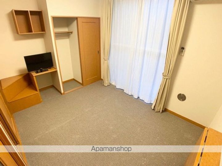 レオパレスかすみ草の居間