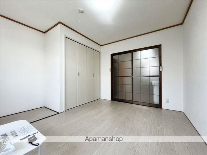 岡山県倉敷市藤戸町天城の賃貸アパートの内装