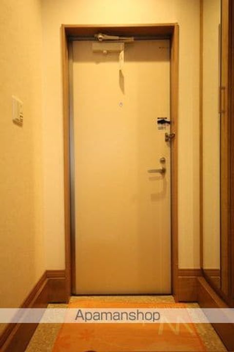 アヴェニール柴原の玄関