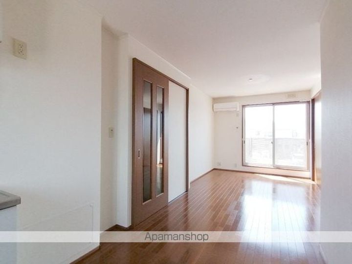 コーポレザンの内装