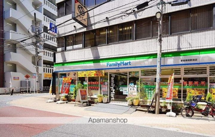LIGHT TERRACE 新宿御苑の周辺