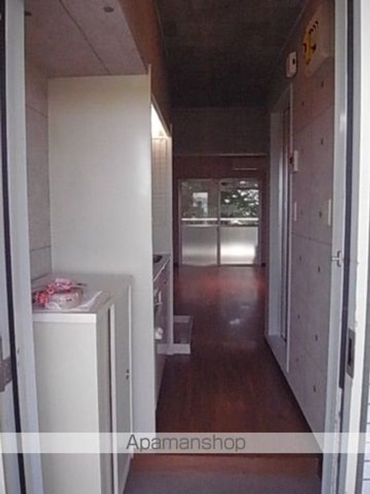 アーバンヒルズテリー311の玄関