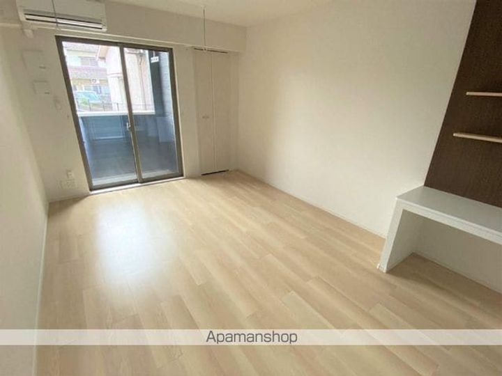 カルヴァドス Aの内装