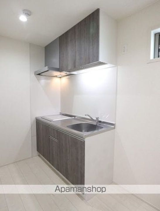 フジパレス日根野駅南Ⅱ番館102号室のキッチン