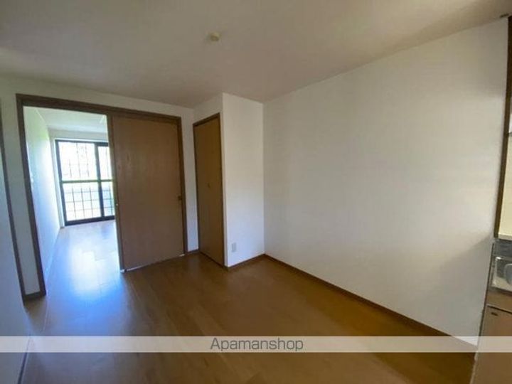 プロスペリティ Dの居間