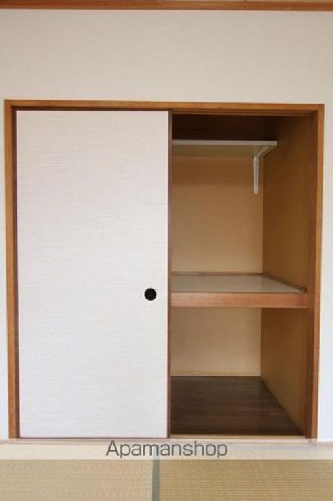 香川県高松市林町の賃貸アパートの内装