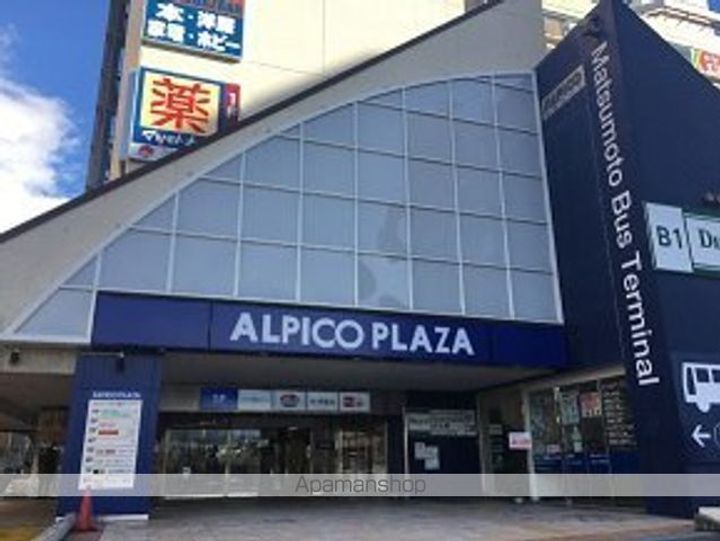 レオパレスFLORTAIL204の周辺