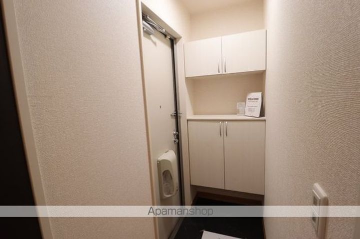 サニーコートの玄関