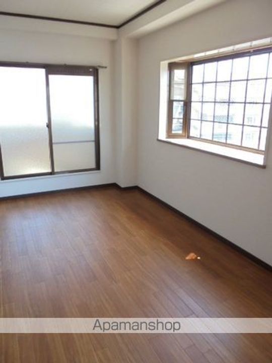 メゾンドルナのその他画像