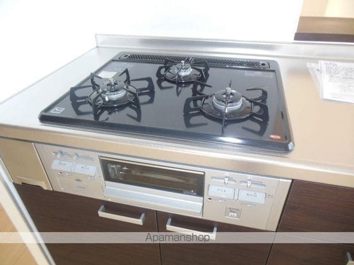 メゾンニシビ101の内装