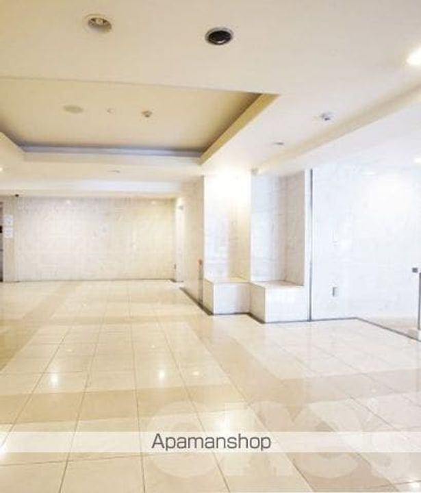 愛知県名古屋市中区千代田3丁目の賃貸マンションの外観