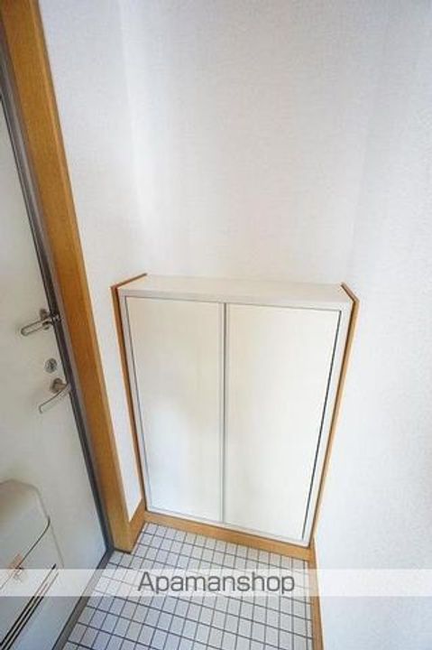 福岡県福岡市南区柳瀬2丁目の賃貸アパートの玄関