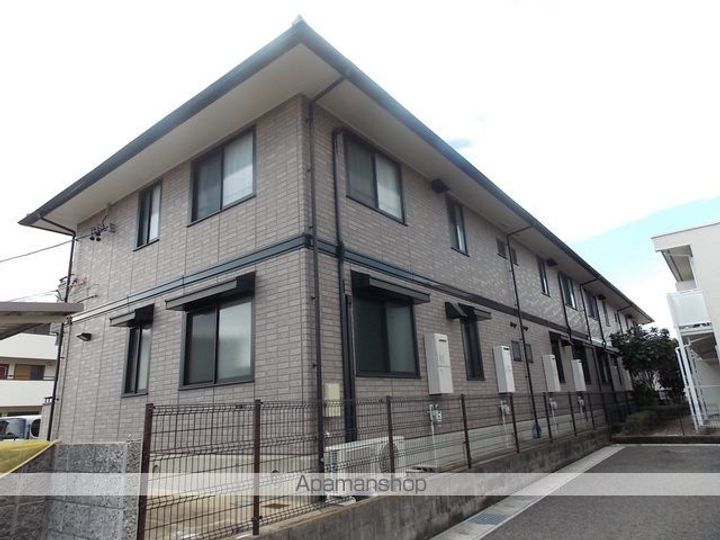 愛知県犬山市大字上野字南向の賃貸アパートの外観