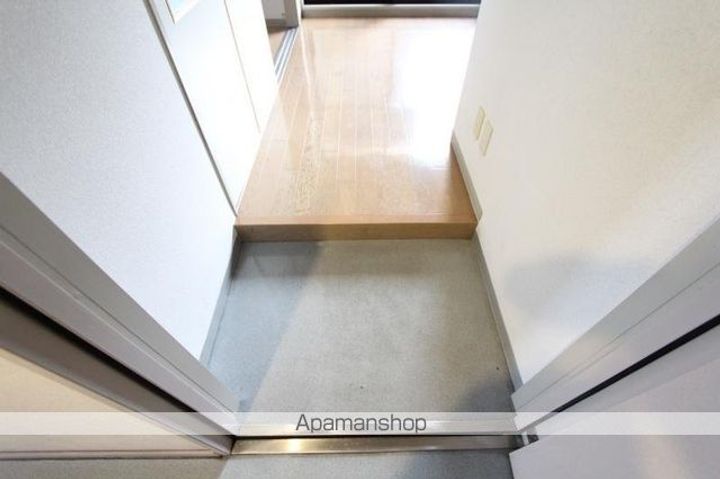 香川県高松市塩屋町の賃貸マンションの玄関