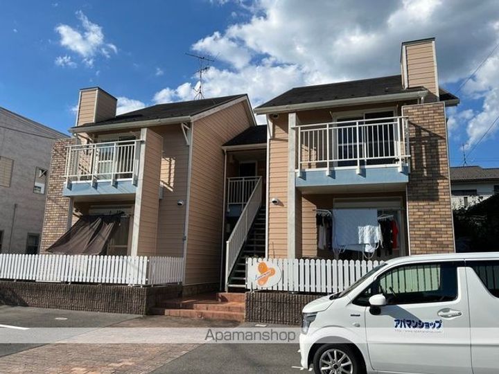 滋賀県湖南市菩提寺北1丁目の賃貸アパートの外観