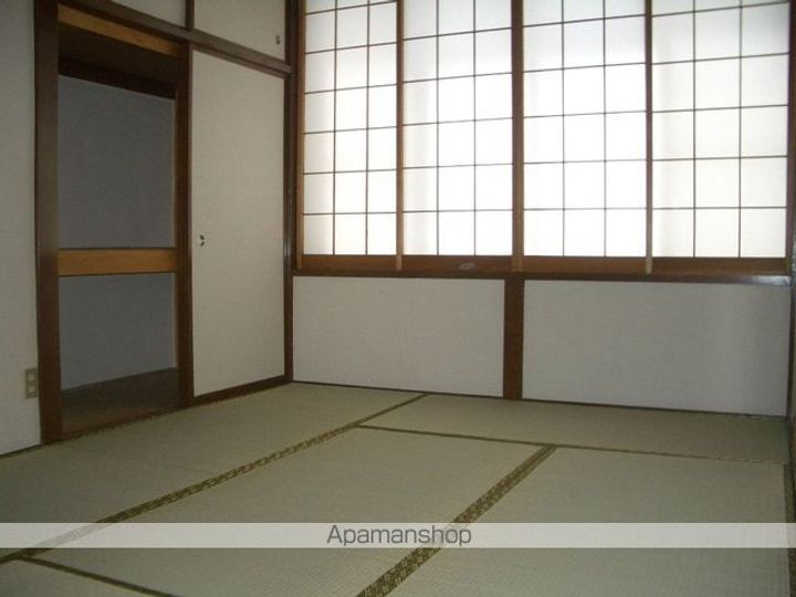 アイミヤの内装