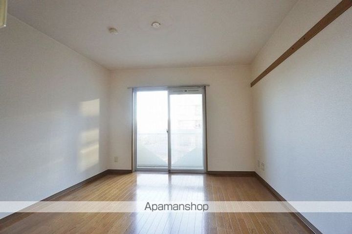 ファインアベニュー401の居間