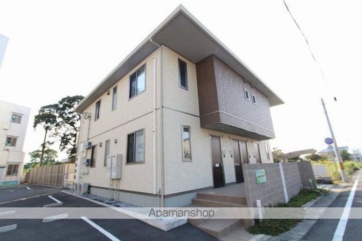 香川県高松市香川町川東上の賃貸アパートの外観