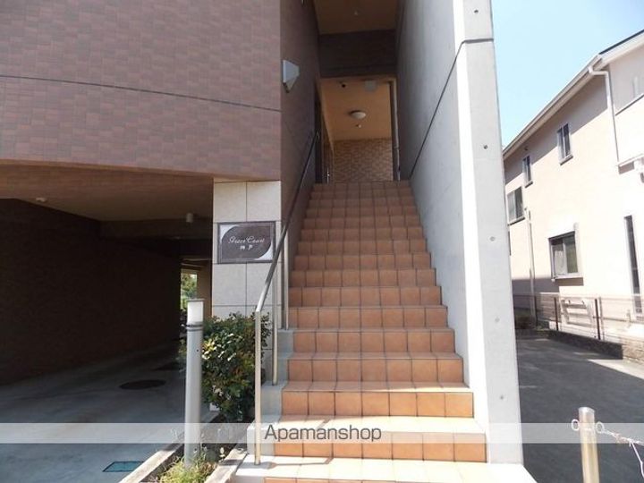 グレースコート神戸の外観