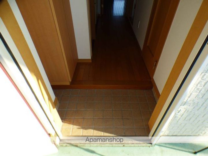 メゾン山本の玄関