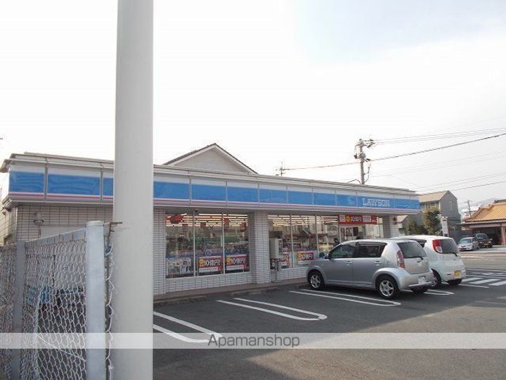 宮崎県延岡市日の出町2丁目の賃貸アパートの周辺