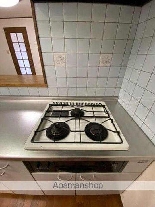 サウスプラザ六条402の内装