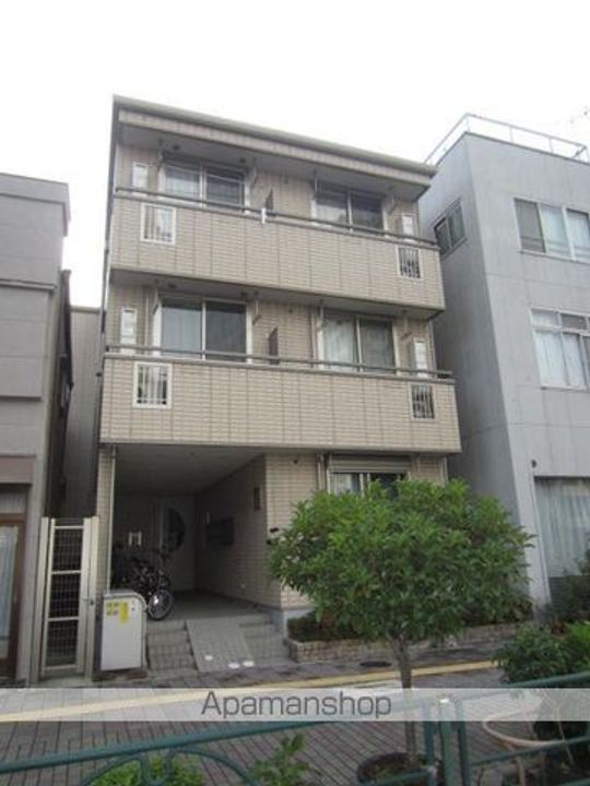 東京都台東区竜泉1丁目の賃貸アパートの外観