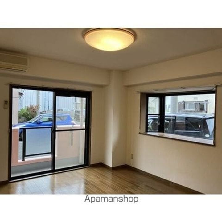 COMFORT  PLACEの居間