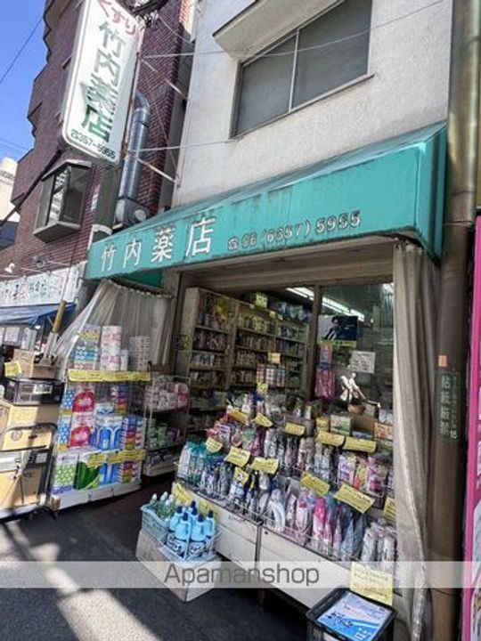 レオパレスアスターの周辺