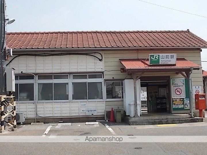 レオパレスクオーレの周辺