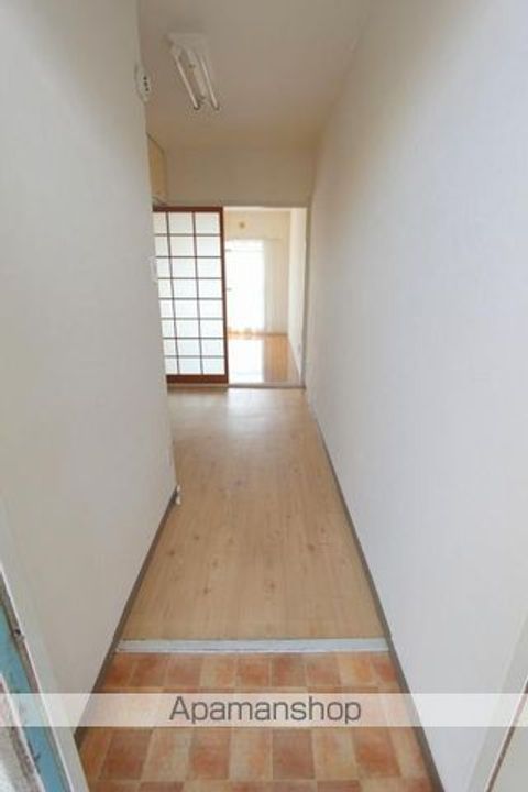 香川県高松市扇町1丁目の賃貸マンション301の玄関