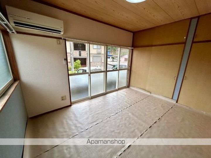 オークス小林のその他画像