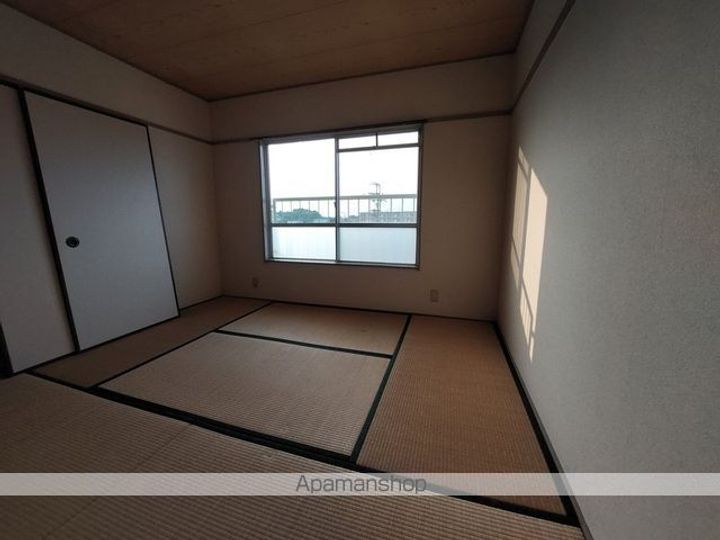 梅ヶ丘マンション402の内装