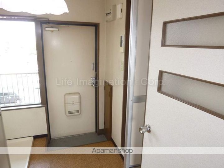 滋賀県湖南市中央5丁目の賃貸マンションの内装