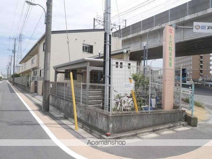 第五トーヨービルの周辺