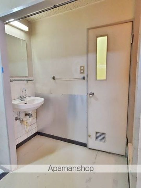 リバーサイドニッシン城東ハイツ601の内装