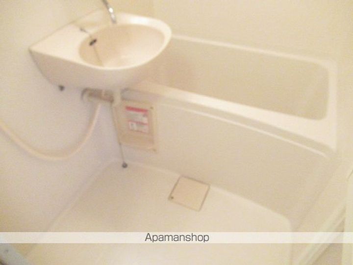 パークサイド室小路105の風呂