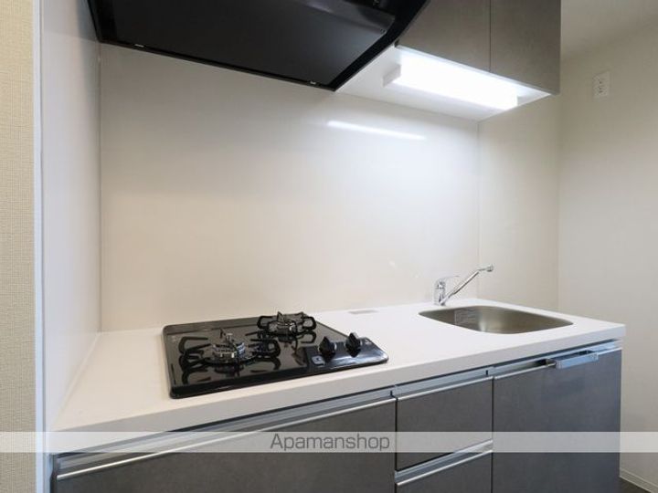 愛知県名古屋市中区橘1丁目の賃貸マンションのキッチン