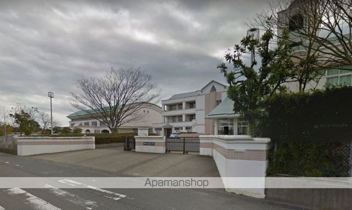 レジデンス・クーの周辺