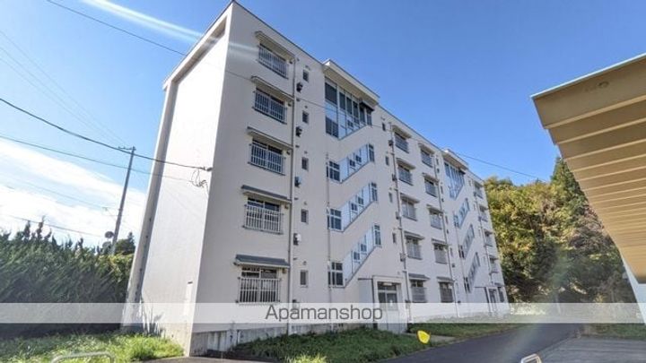 ビレッジハウス藤沢3号棟402の外観