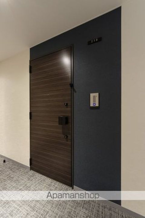 東京都練馬区桜台3丁目の賃貸マンションの玄関