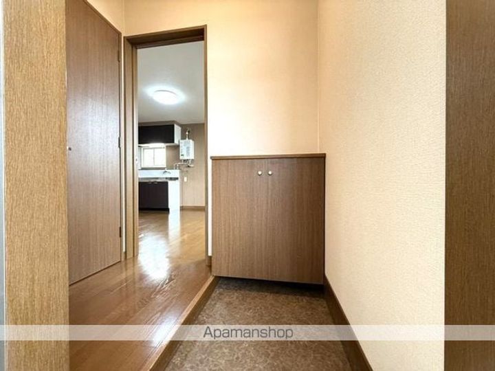 サンライフ亀田港Ⅰ202の玄関