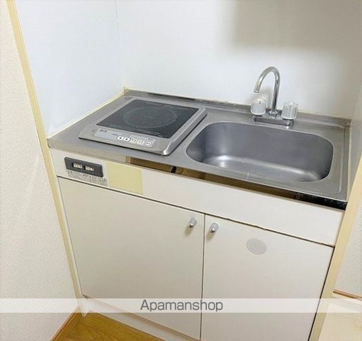 レオパレスシャルマンのキッチン