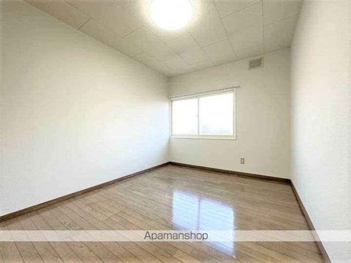 シャトークイーン2F右の内装