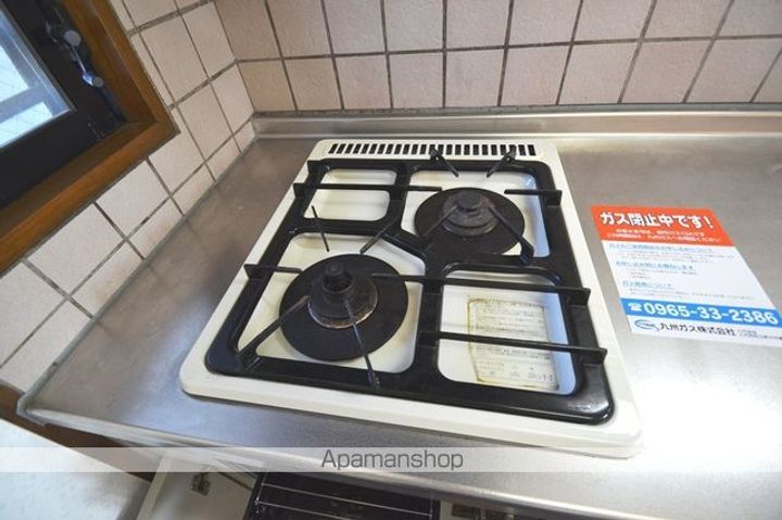 真装マンション202の内装