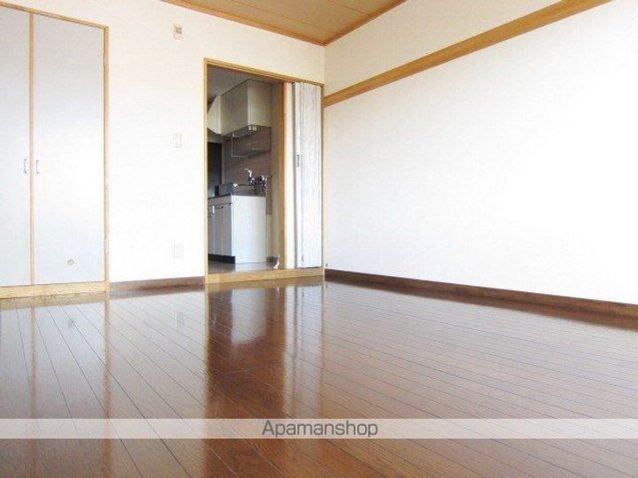 ドムス・ミワ西館の内装