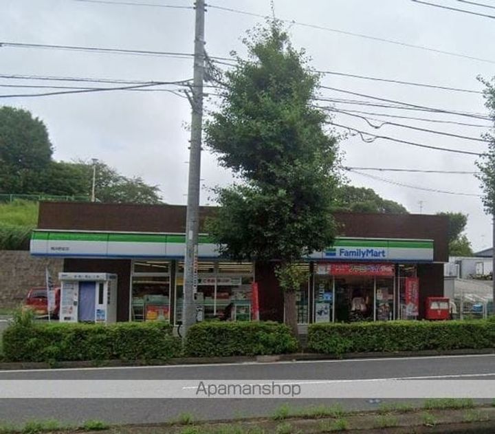 レオパレステナマント25の周辺