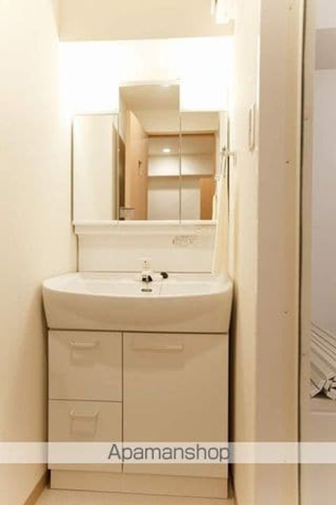 クレエ秋田町801の内装