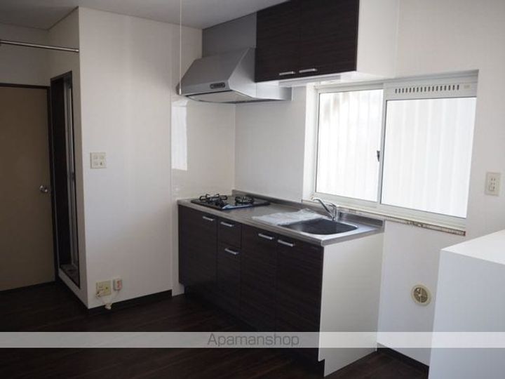 メゾンファミールⅡ101のキッチン