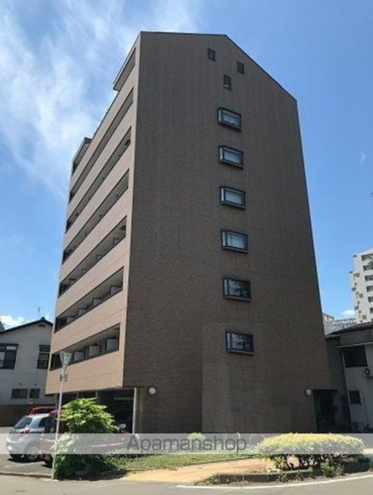 サンコート陣場の外観